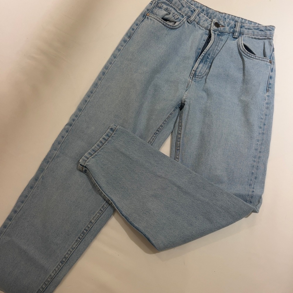 Light Wash High Waisted Mom Jeans Light Blue Denim Tapered Leg